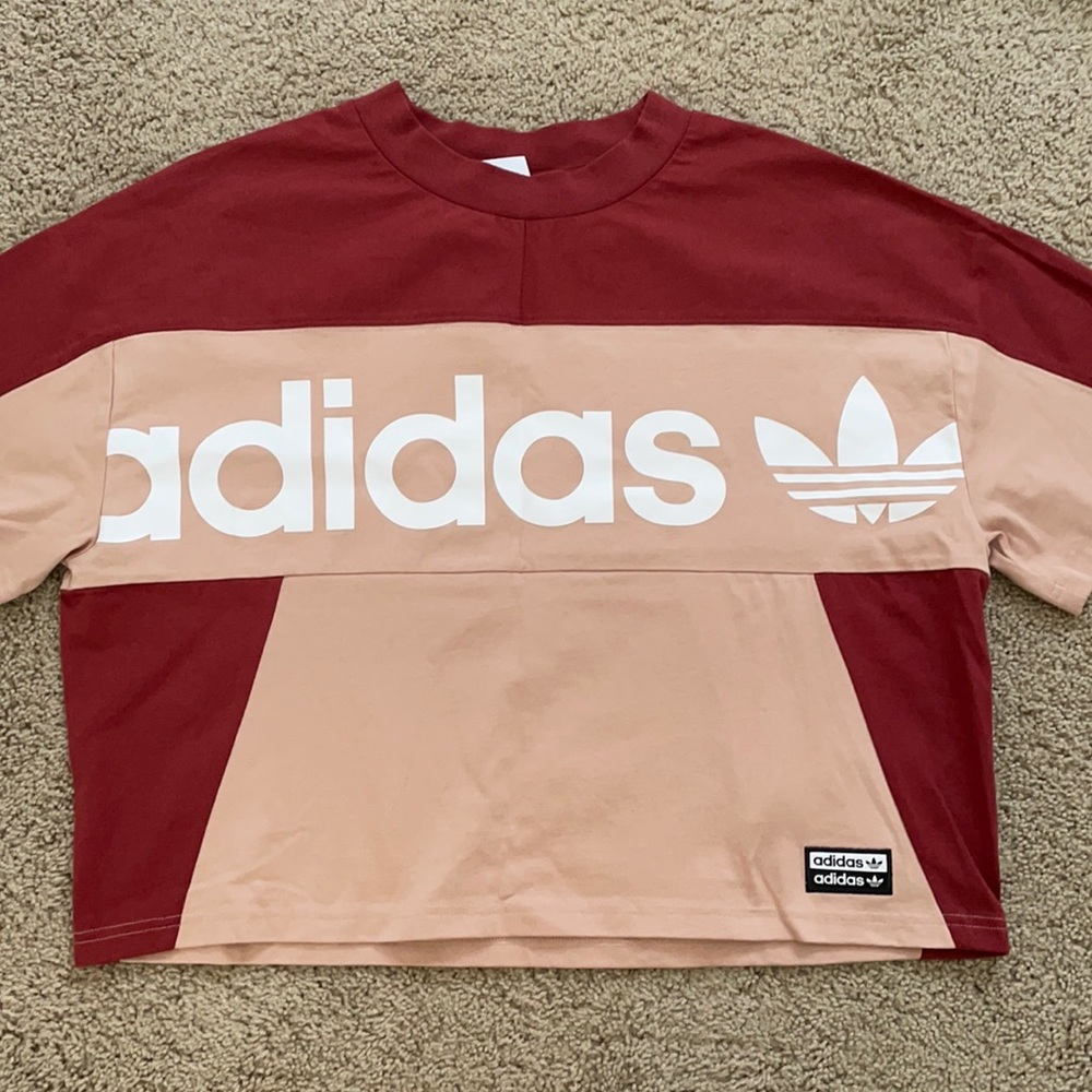 Adidas T-Shirt